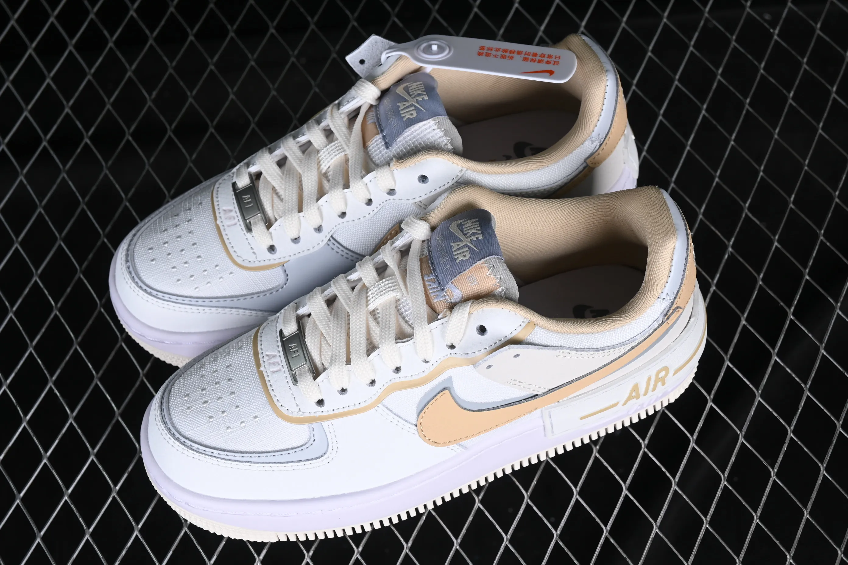 All Categories Nk Air Force 1 Air Force Series Nk Air Force 1 Shadow Air Force Lightweight Increase Nk Air Force 1 Shadow Air Force One Lightweight Increase Low-top Versatile Sneakers DV7449-100